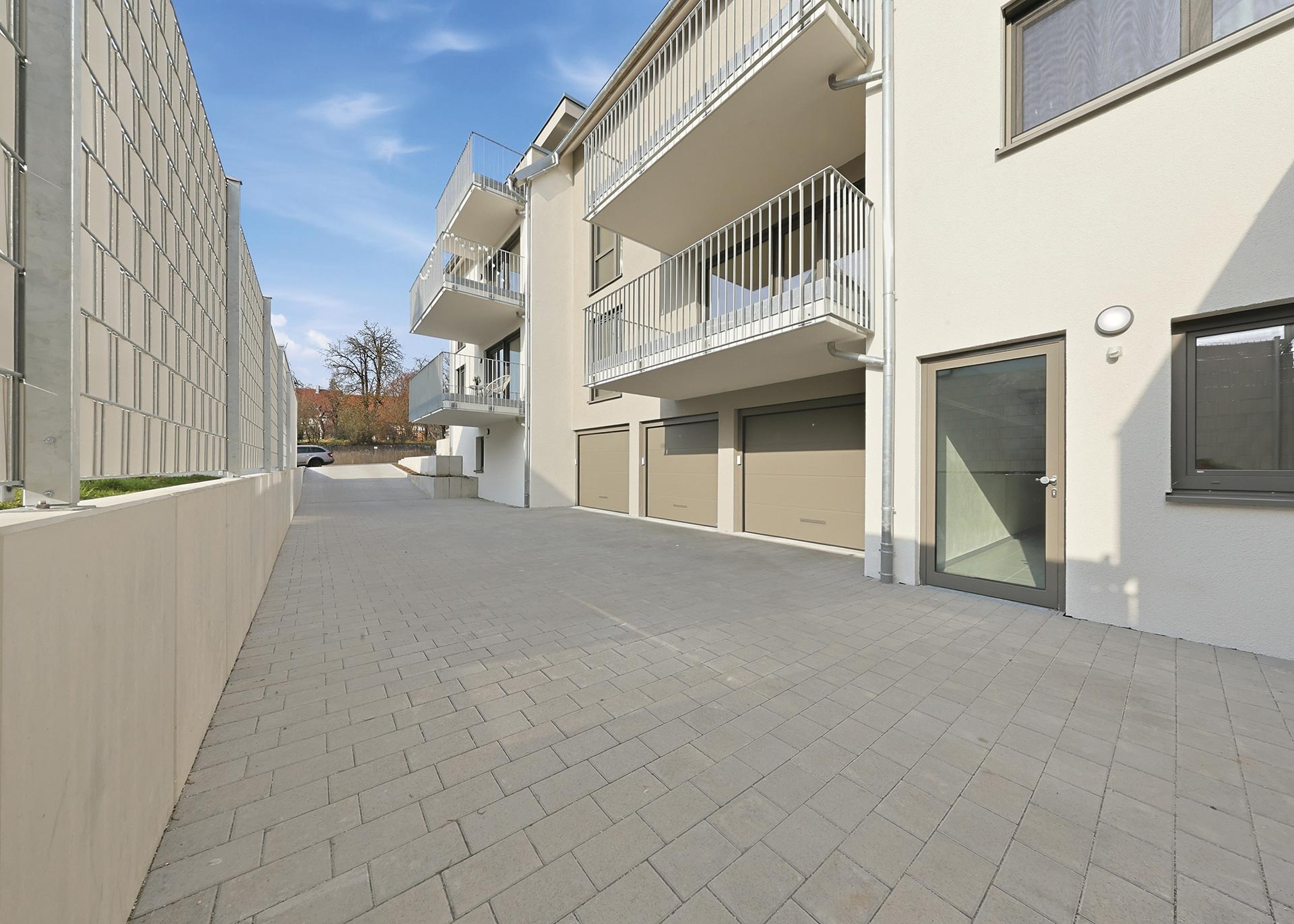 projektbau-pfleiderer-winnenden-objekt-affalterbach-talstrassee2-garagen-web